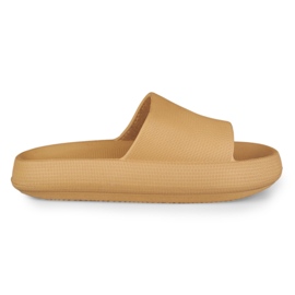 Pantoufles confortables pour femmes beiges en mousse Pantoufles confortables pour femmes beiges en mousse