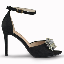 Sandales à talons avec perles décoratives noir