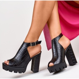 Sandales noires pour dames à talon haut