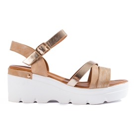 Sandales compensées beiges Shelovet