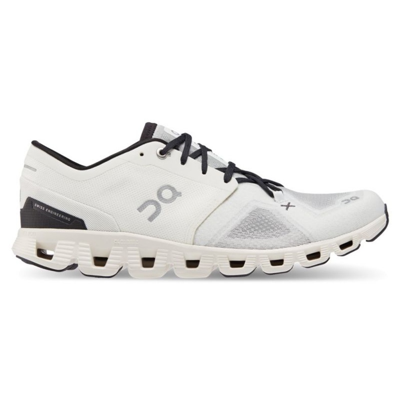 On Running Chaussures De Running Cloud X 3 M 6098706 blanche