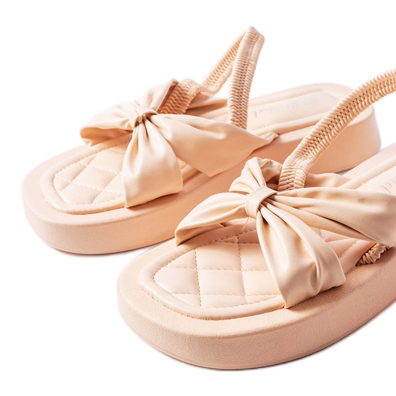 Sandales à plateforme beiges de Montagna