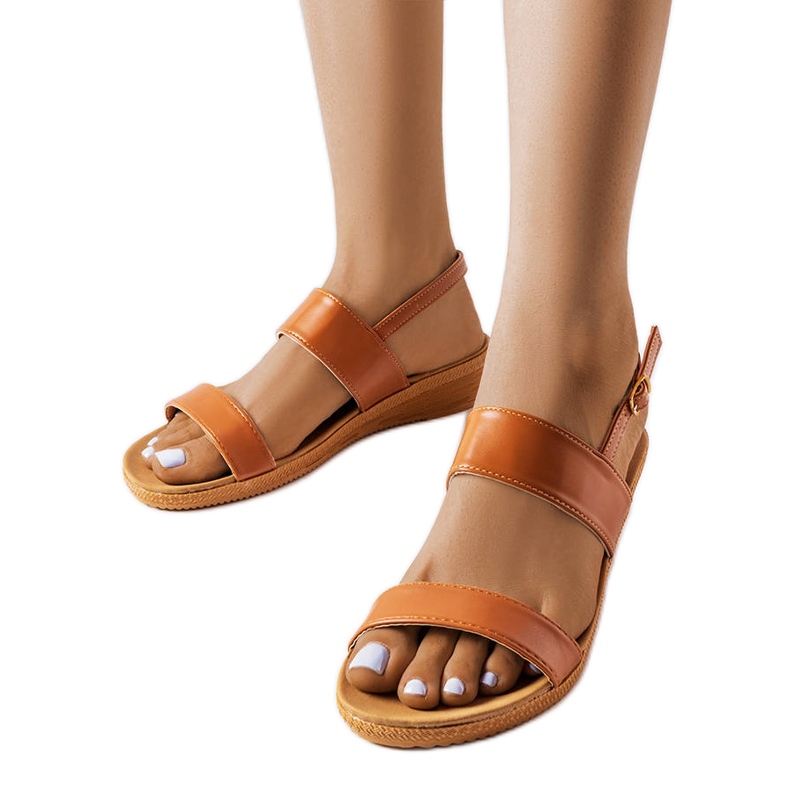 Sandales compensées marron de Grottazzolina brun