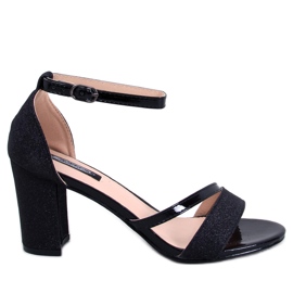 Angelina Sandales à talons noires le noir Angelina Sandales à talons noires le noir