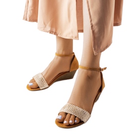 Sandales compensées Veltri dorées