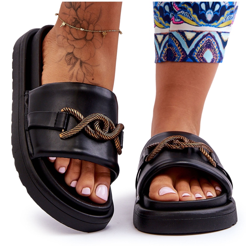 Sandales pour femmes avec décoration Noir Verso le noir