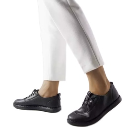 Brogues légères noires de Perrine