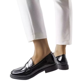 Mocassins laqués noirs de Gioia