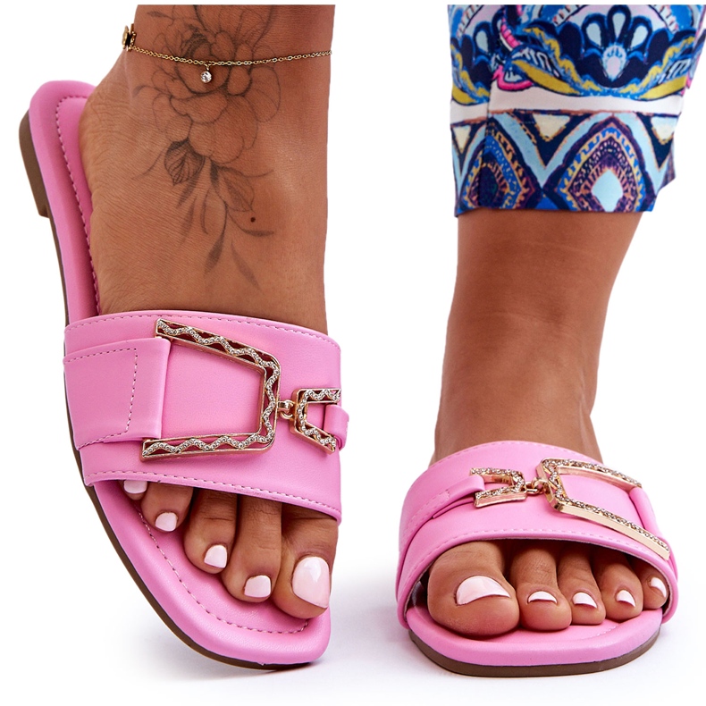 Pantoufles classiques pour femmes avec une décoration impressionnante rose