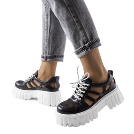 Richelieus noirs à semelle Emaline massive