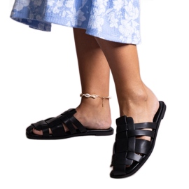 Chaussons noirs à tige tressée de Lelio le noir Chaussons noirs à tige tressée de Lelio le noir