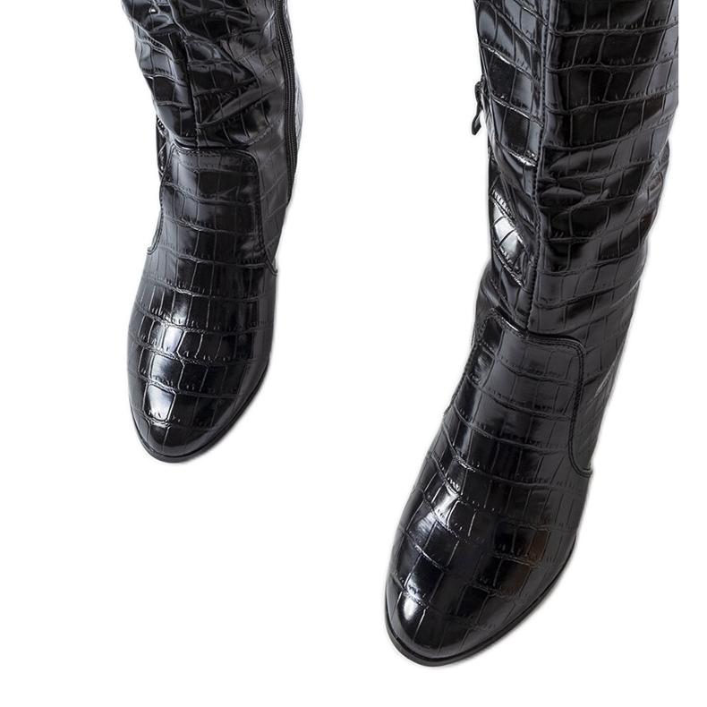 Bottines noires matelassées en crocodile à motif Medhane le noir