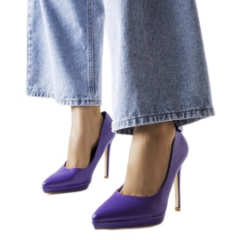 Kristin talons hauts classiques violets