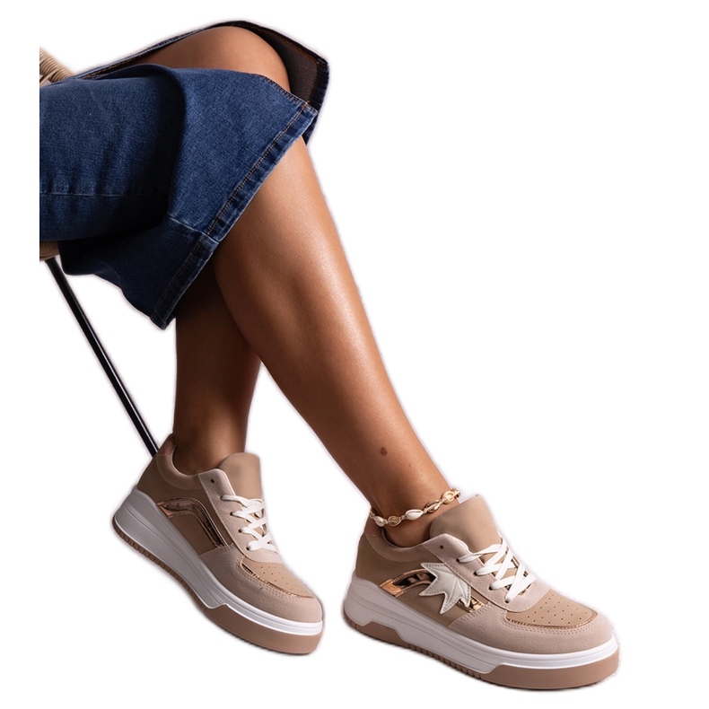 Baskets beiges avec empiècement miroir Kollins