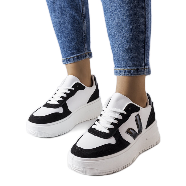 Baskets plateformes noires et blanches Plouffe le noir