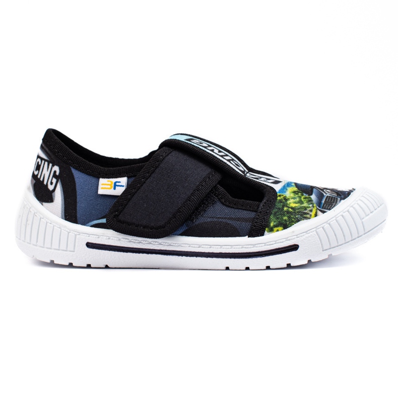 SHELOVET Chaussons pour enfants avec une voiture 3F le noir