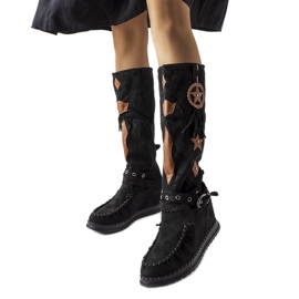 Inna Bottes noires style bohème de Putignano