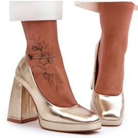 Escarpins Sur Talons Massifs Dorés Rosalia