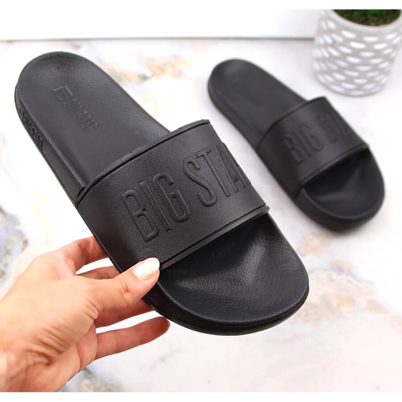 Chaussons mousse légers noir Big Star MM274715 le noir