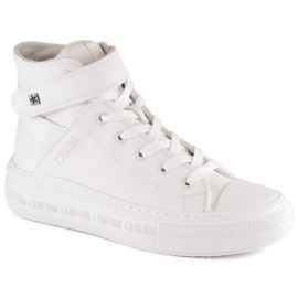 Baskets isolées Big Star W INT1900A blanc blanche