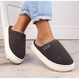 Chaussons de maison isolés gris Big Star MM274134 Chaussons de maison isolés gris Big Star MM274134