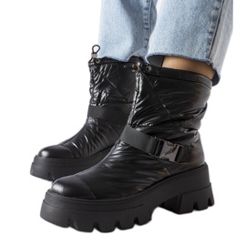 Bottes de neige laquées noires Ambretta