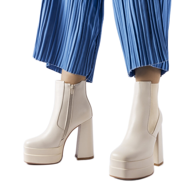 Bottines à talons beiges Copertino