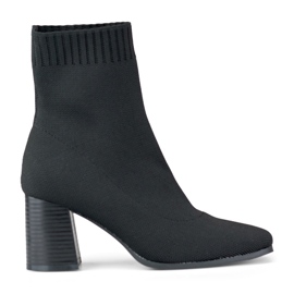 Bottines femme noires ajustées élastiques le noir