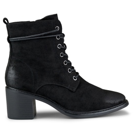 Bottines noires à lacets sur petit talon