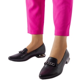 Chaussures plates noires avec semelle intérieure en cuir de Lovato Lords