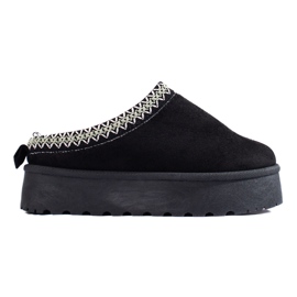 Chaussons en daim noir de Shelovet le noir