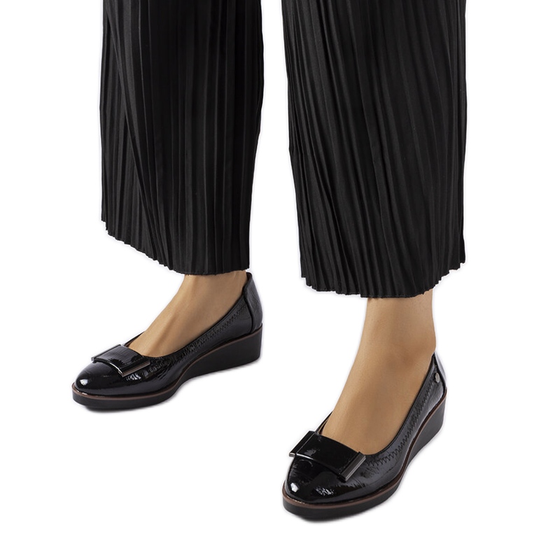 Ballerines noires avec semelle intérieure en cuir de Kajla le noir