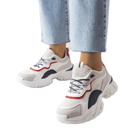 Inna Baskets blanches avec bande de roulement visible de Rosita