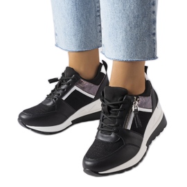 Inna Baskets compensées noires de Deodata le noir
