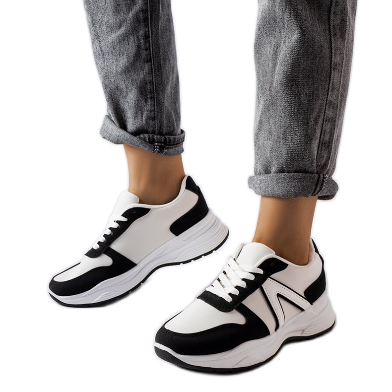 Inna Baskets de sport blanches et noires de Tornano Inna Baskets de sport blanches et noires de Tornano