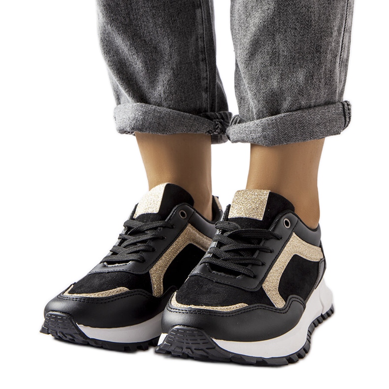 Inna Baskets noires à décoration pailletée de Busso le noir