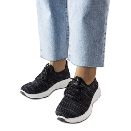 Baskets en tissu noir de Tommaso