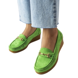 Mocassins compensés en daim verts de Canis