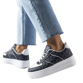 Inna Baskets noires ornées du monogramme Sands