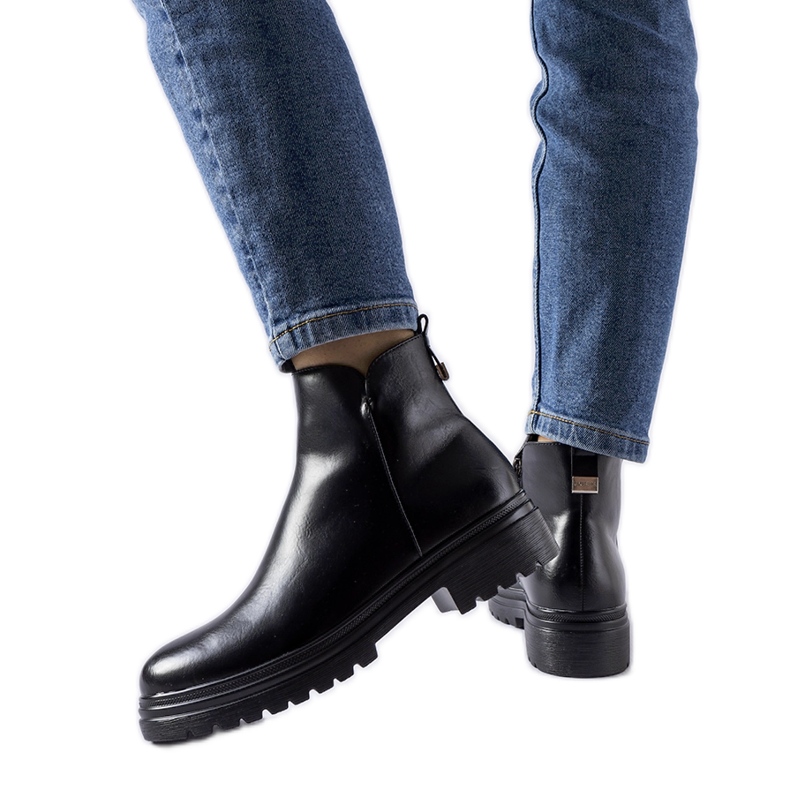 Bottes isolées noires par Vinceza le noir