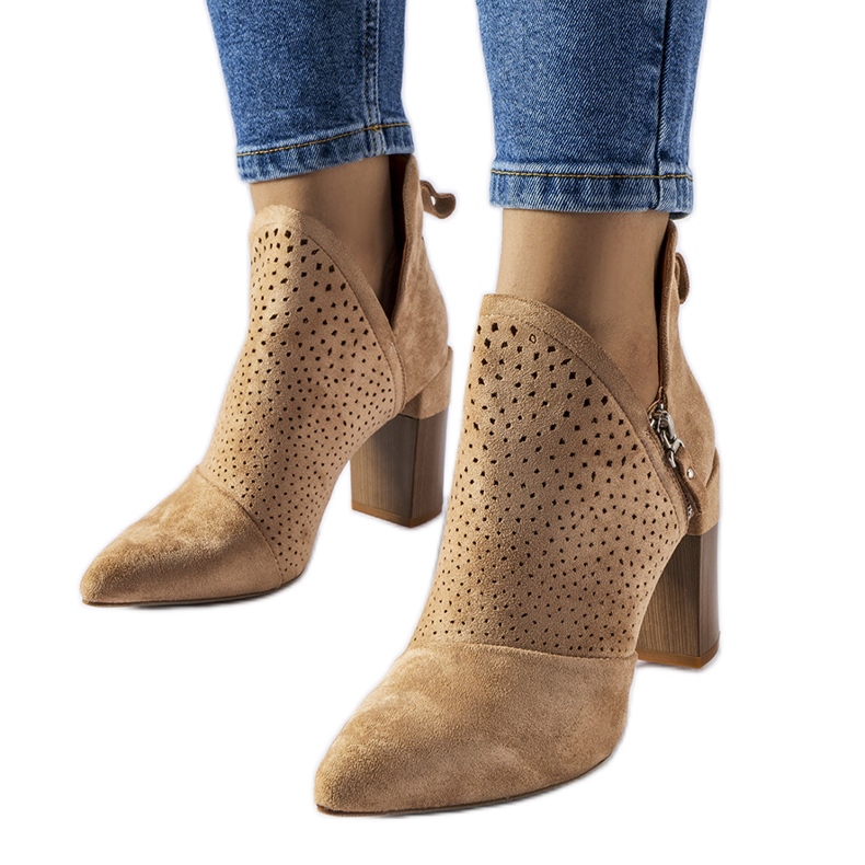 Bottines ajourées beiges de Saurel