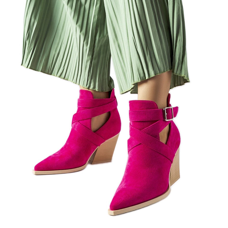 Santiags roses ornées de découpes Duclos