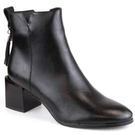 Bottines Chelsea femme, isolées, noires, Potocki SZ12226
