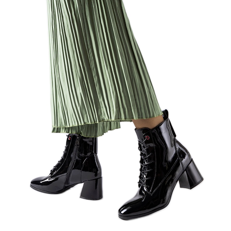 Bottines vernies noires de Vinceza le noir