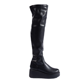 Mousquetaires en éco-cuir noir sur la plateforme Shelovet