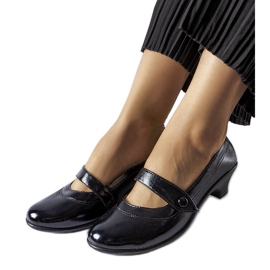 Escarpins Simi noirs à petit talon