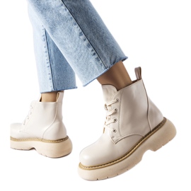 Bottes de travail beiges sur une épaisse plateforme Sacco Bottes de travail beiges sur une épaisse plateforme Sacco