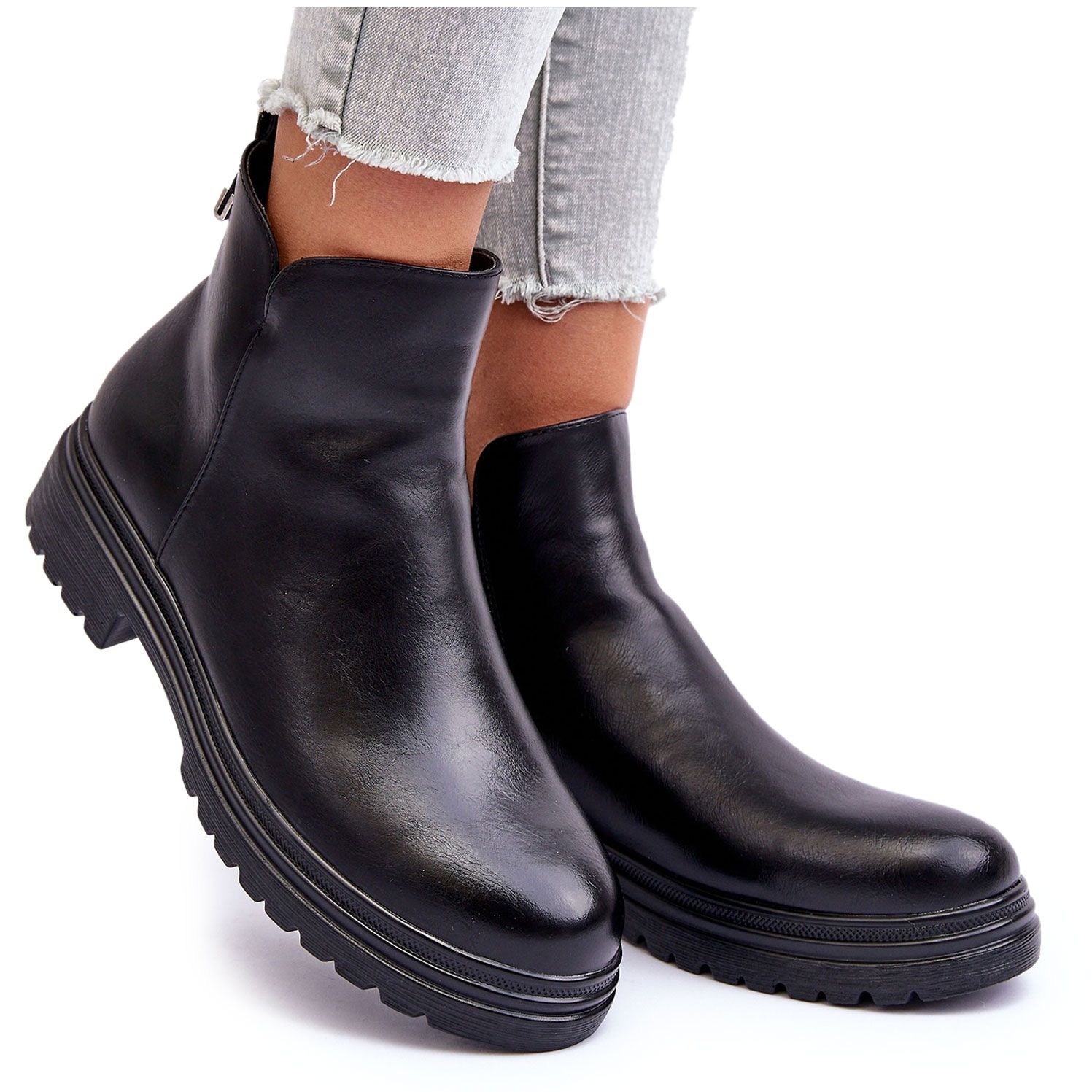 Bottines En Cuir A Tige Basse Noir Foteini le noir