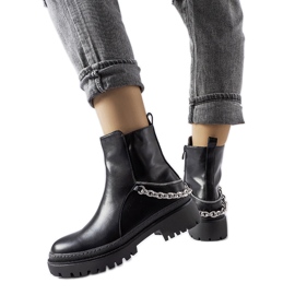 Bottines noires avec chaîne Muqaddim le noir