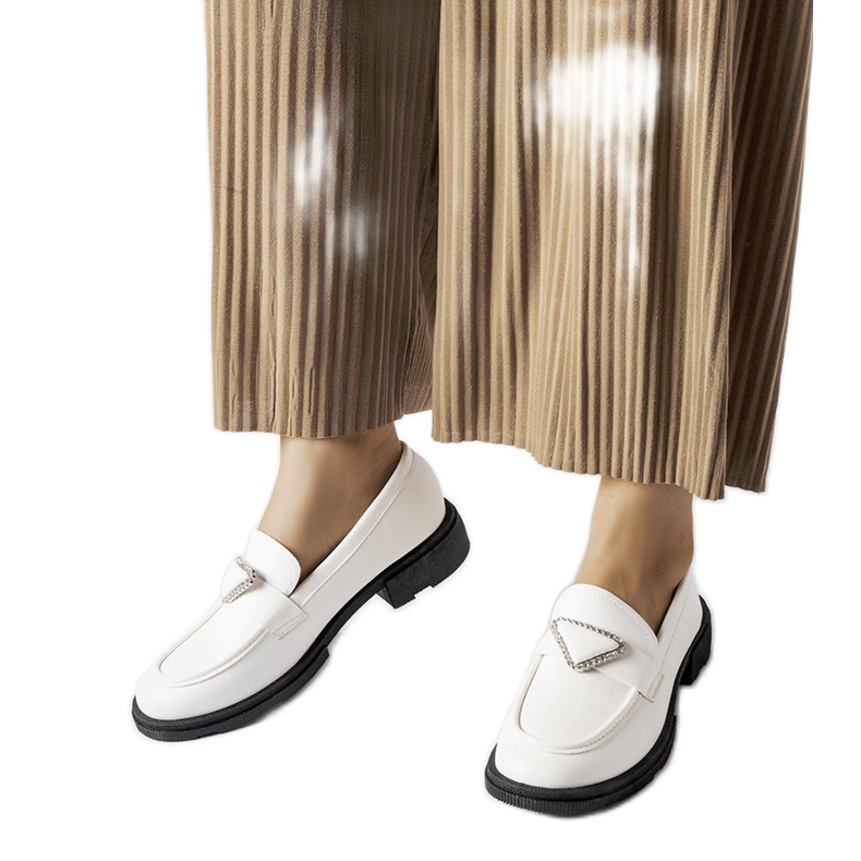 Mocassins blancs ornés de strass Marsilius blanche